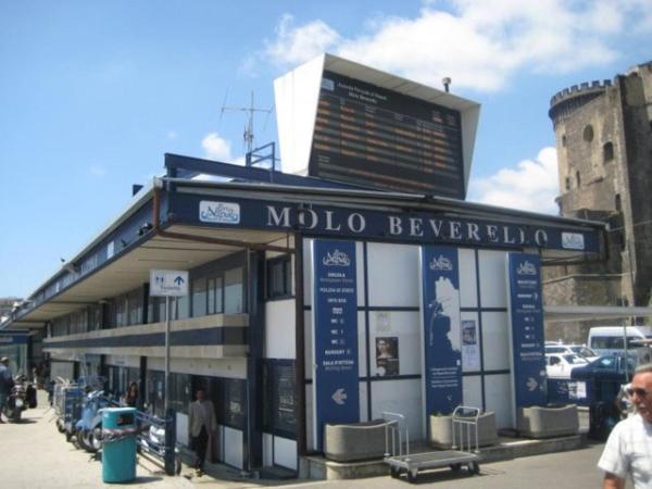 Hotel Yacht Club Angioino à Naples Extérieur photo